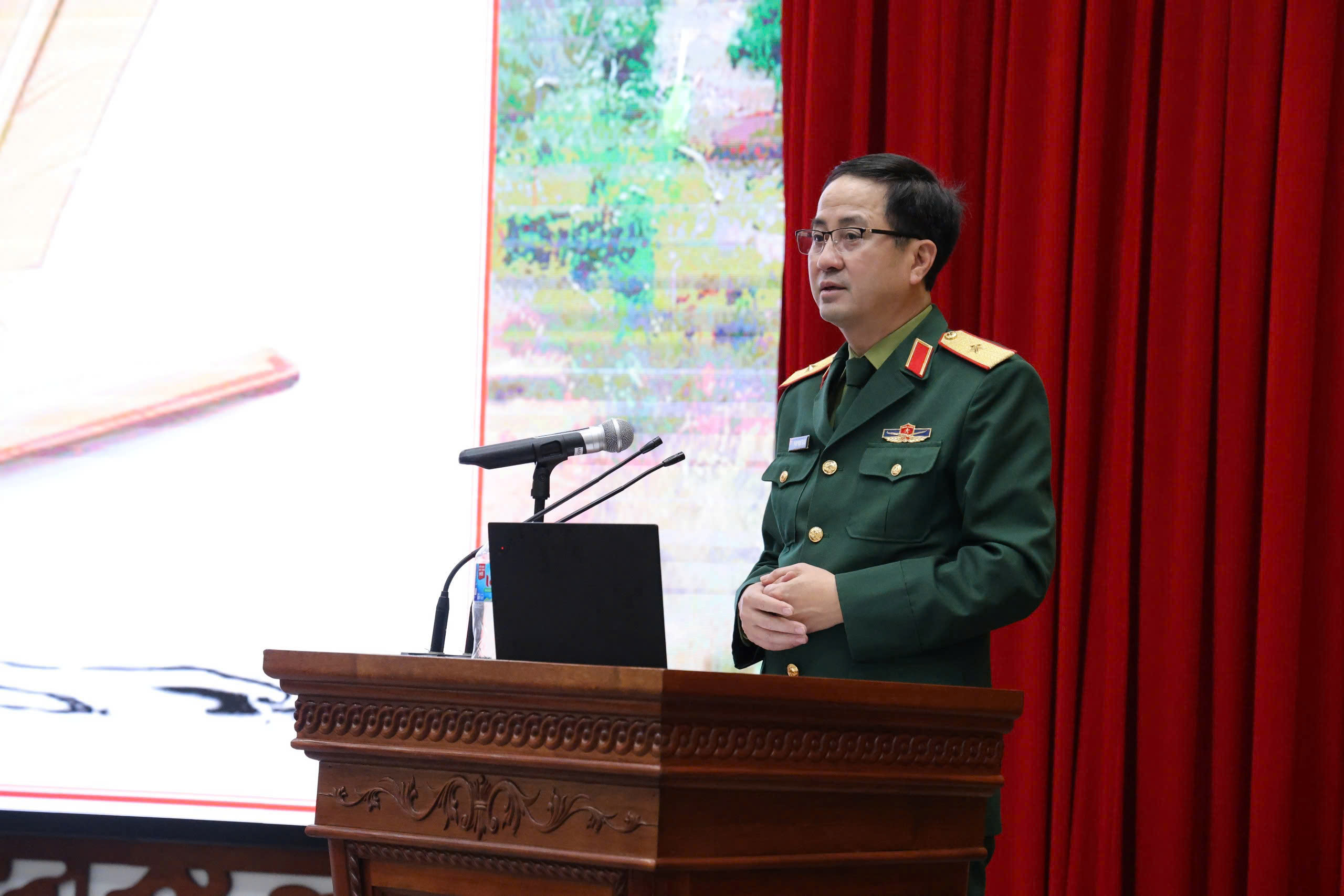 /UploadStore/admin/250313 Huan luyen dieu lenh/z6401626056425_e8552be7049e5f6e26e4bc264f2faed6.jpg